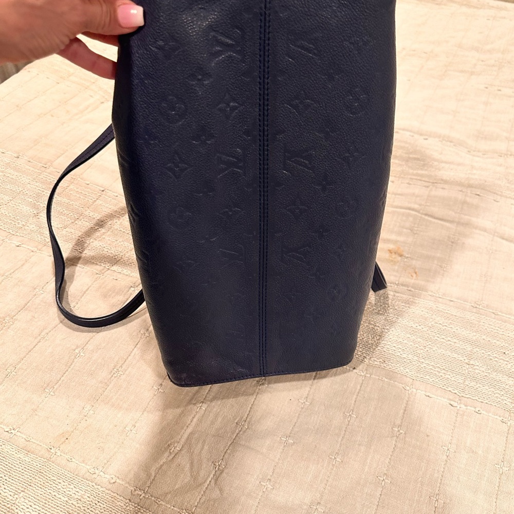 Louis Vuitton Navy Satchel with Gold Details - Picture 4 of 10